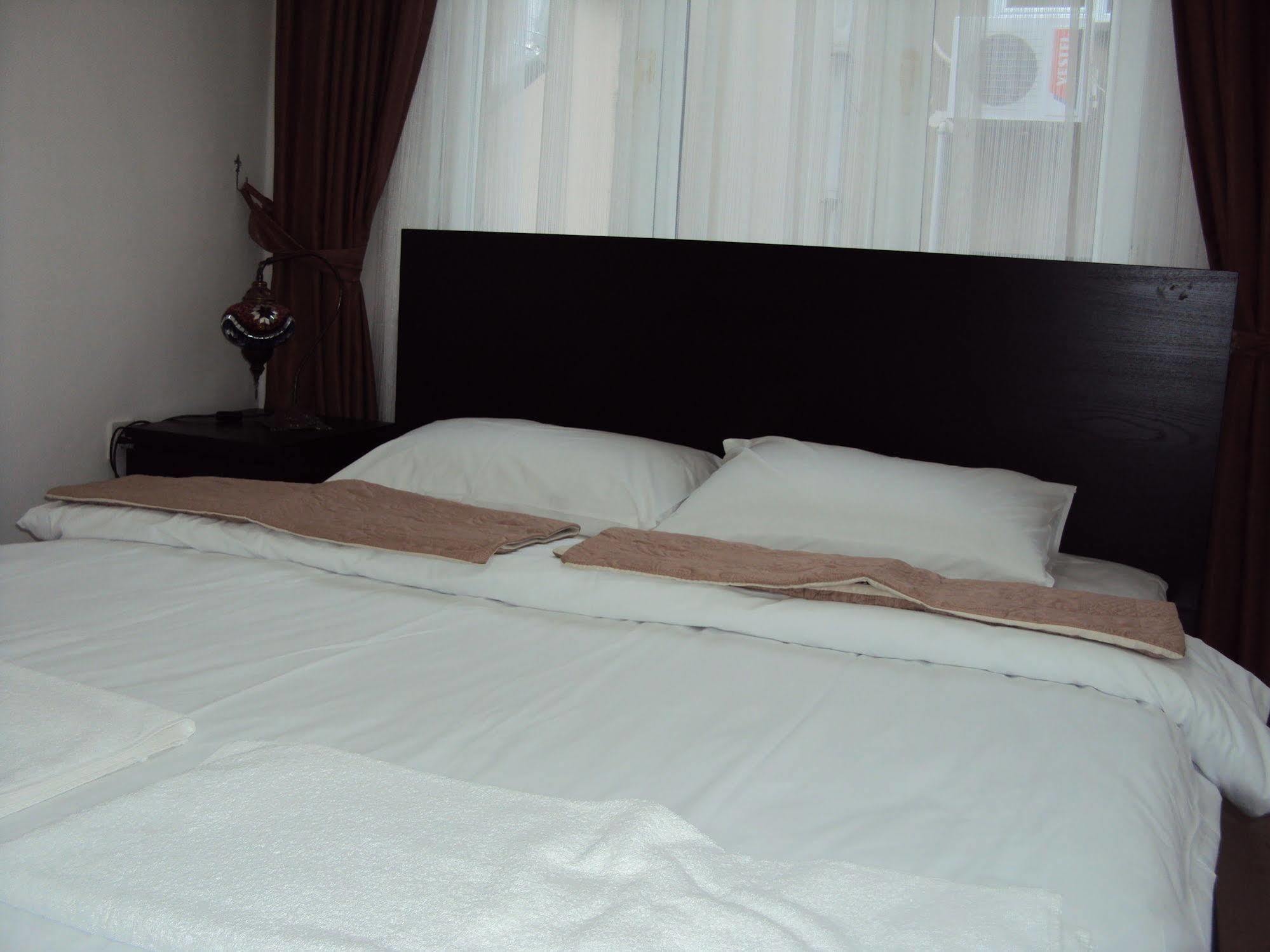 Oldmile Palace Hotel Istanbul Exterior photo